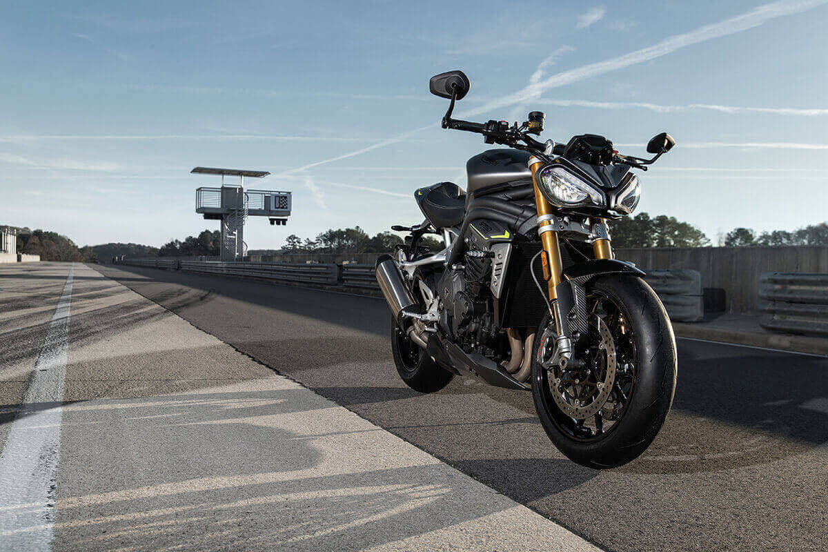 Speed Triple RS_MY21_AG0I9350_ML