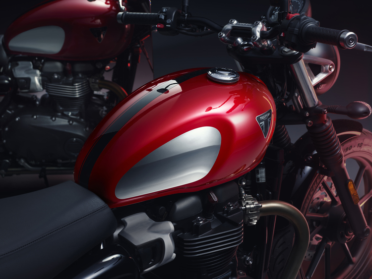 Speed Twin 900 Chrome Edition_Detail_MY23_1v3