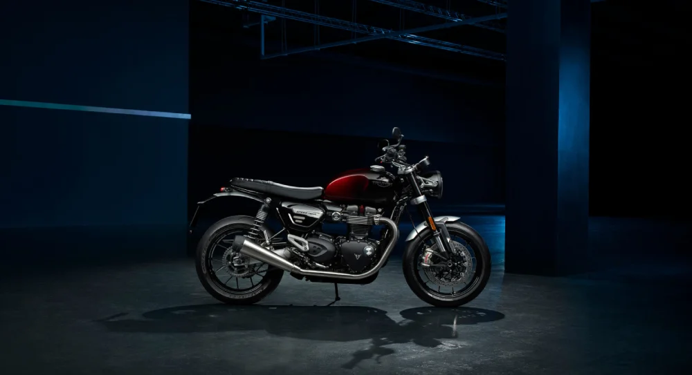 รถ บิ๊กไบค์คันเล็ก triumph รุ่น SPEED TWIN 1200 RED STEALTH EDITION