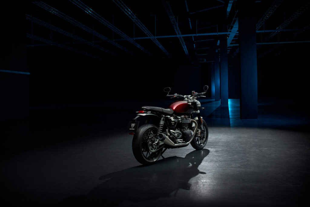 speed twin 1200 เป็นรถที่ได้รับความนิยม