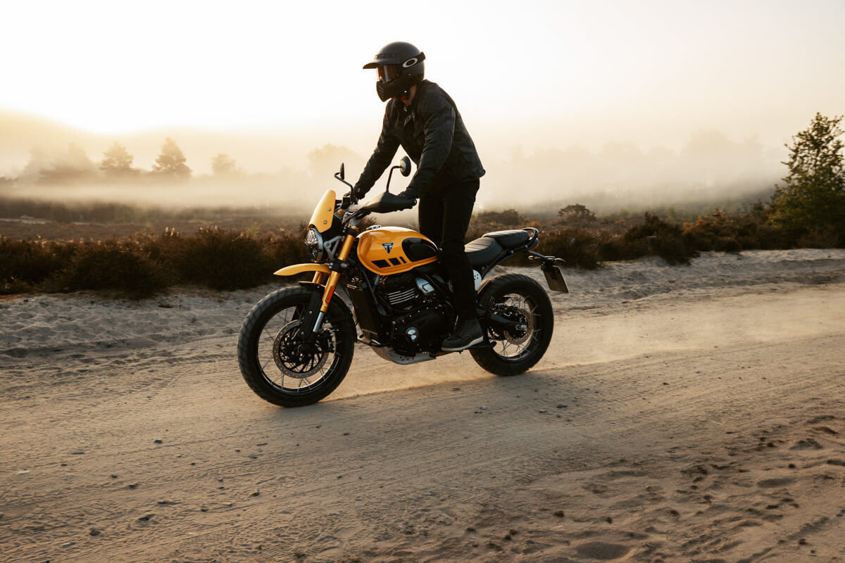 Scrambler400XC_MY26_4920_GE